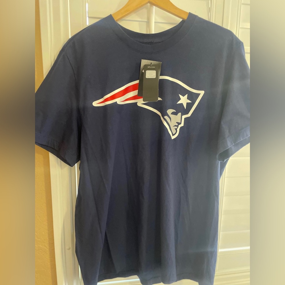 The Nike tee New England Patriots New With Tags/X-LARGE